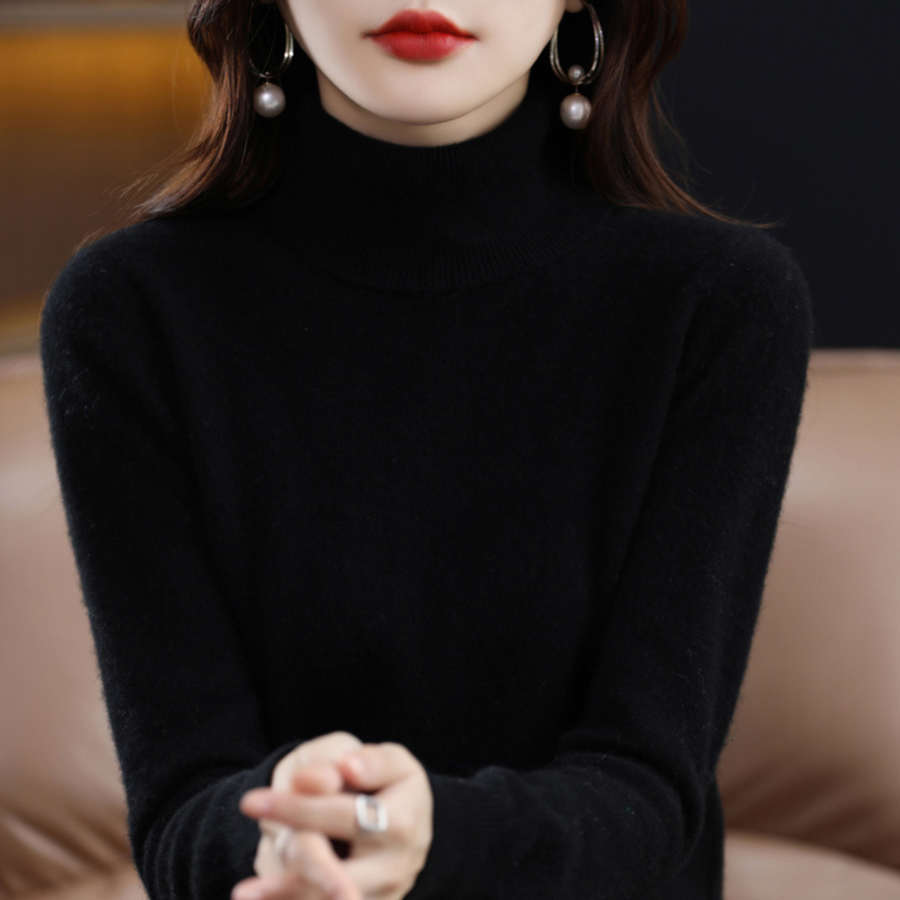 Adaline | Fitted Turtleneck Sweater