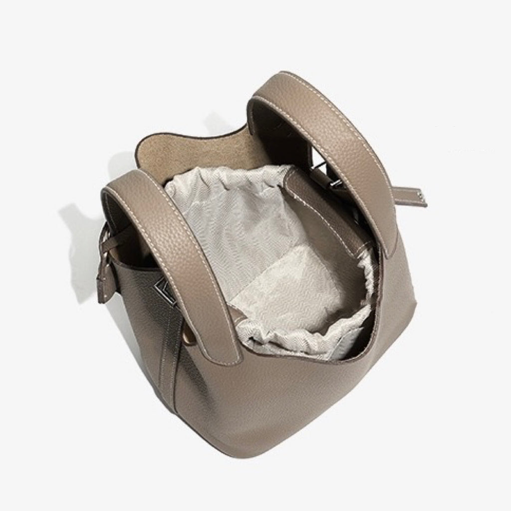 Sac cabas en cuir véritable pour femme avec boucle argentée