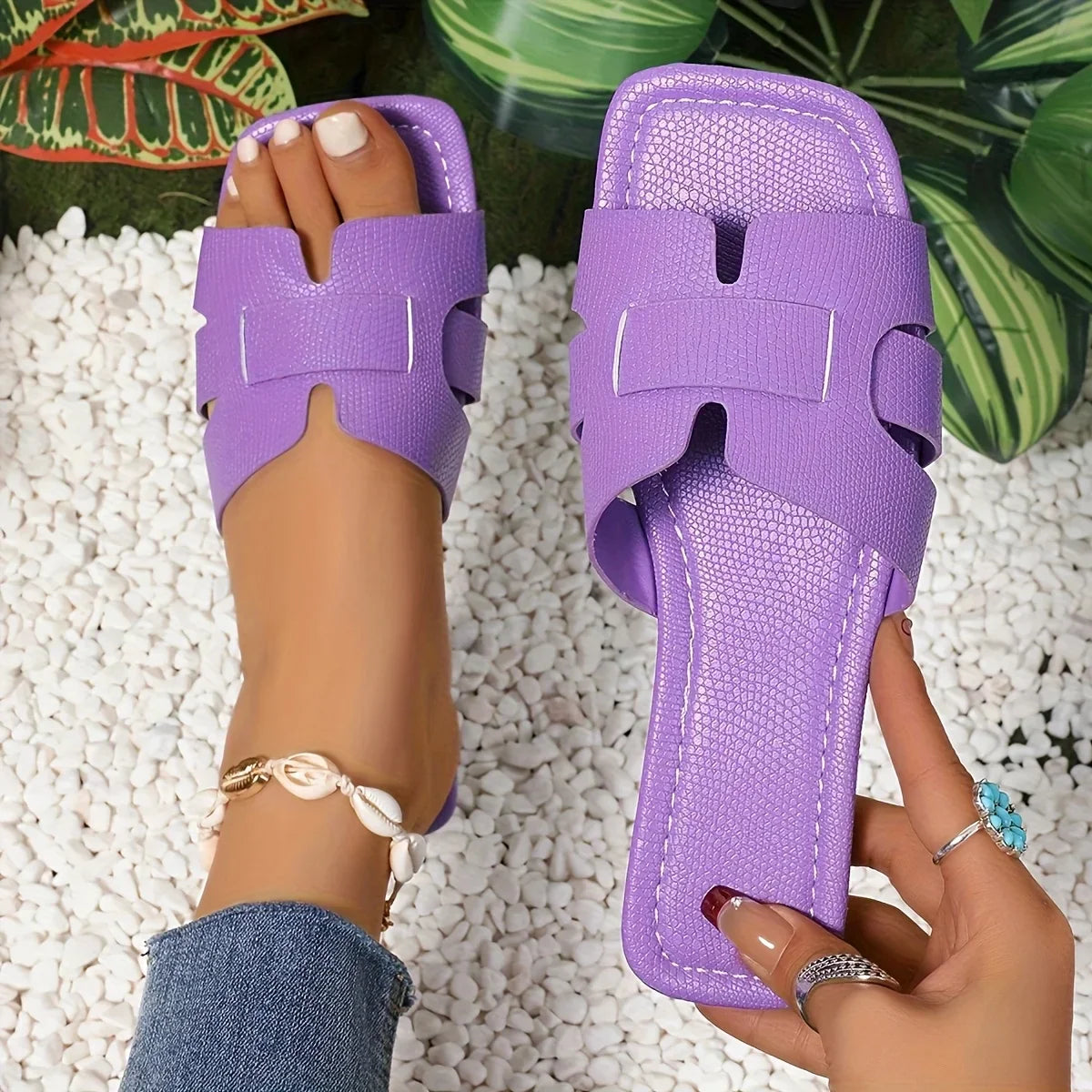 Valencia | Women's Cut-Out Textured Vegan Leather Comfortable Slides