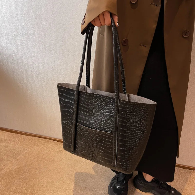 Betina | Sac bandoulière en cuir façon croco