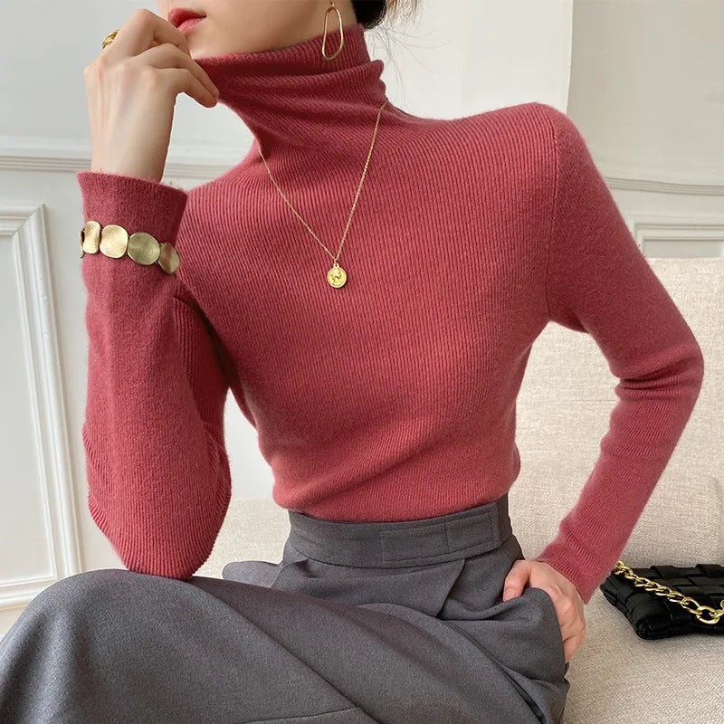 Marlow | Ribbed Turtleneck Sweater