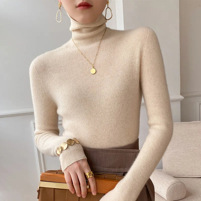 Marlow | Ribbed Turtleneck Sweater