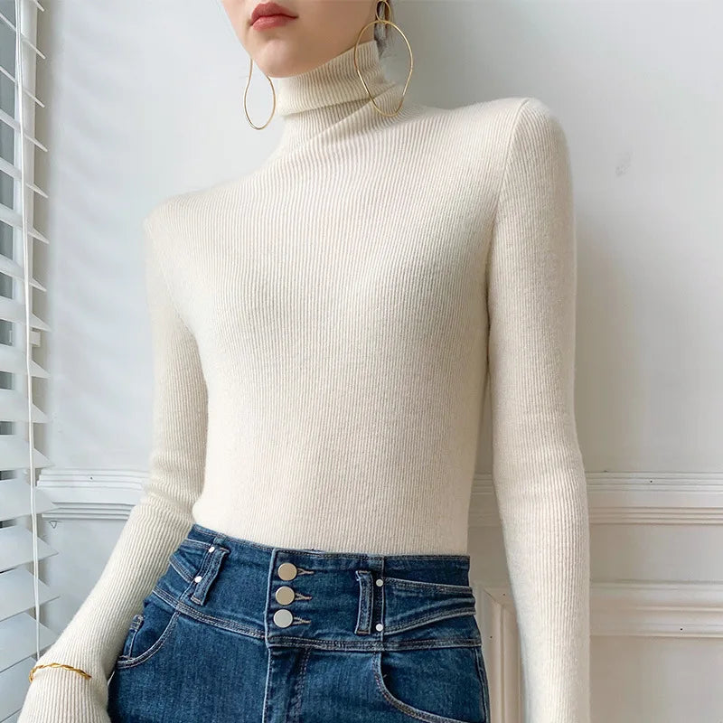 Marlow | Ribbed Turtleneck Sweater