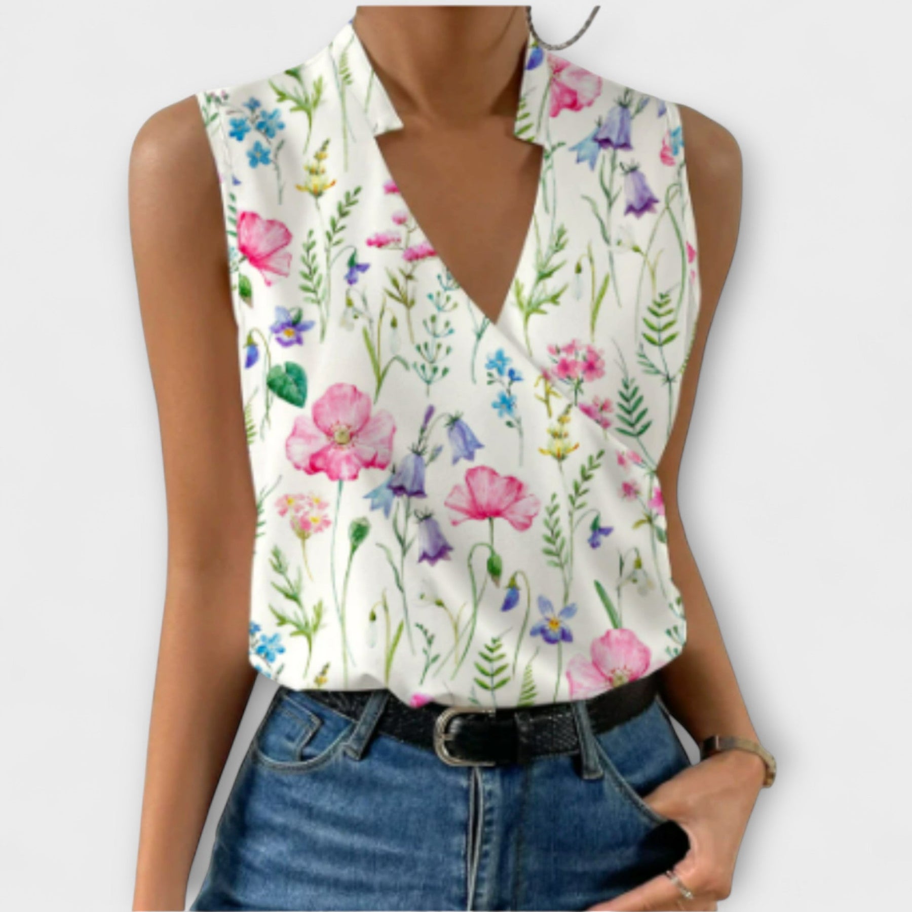 Loretta | Sophisticated V-neck Top