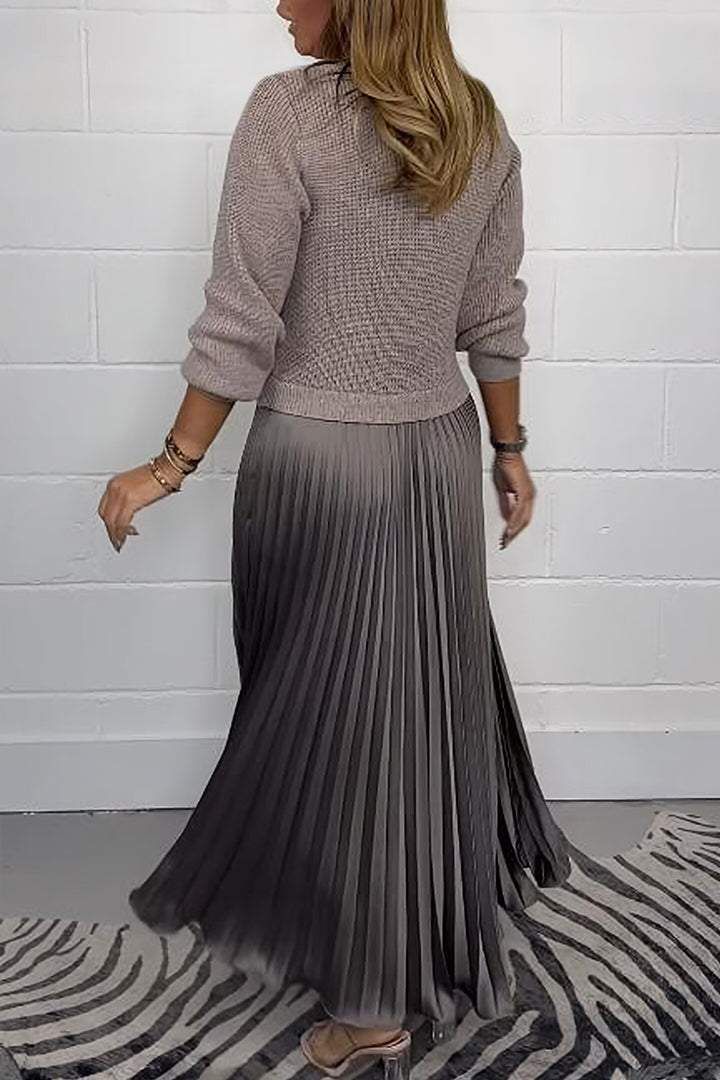 Claudia - Robe longue avec pull et jupe plissée