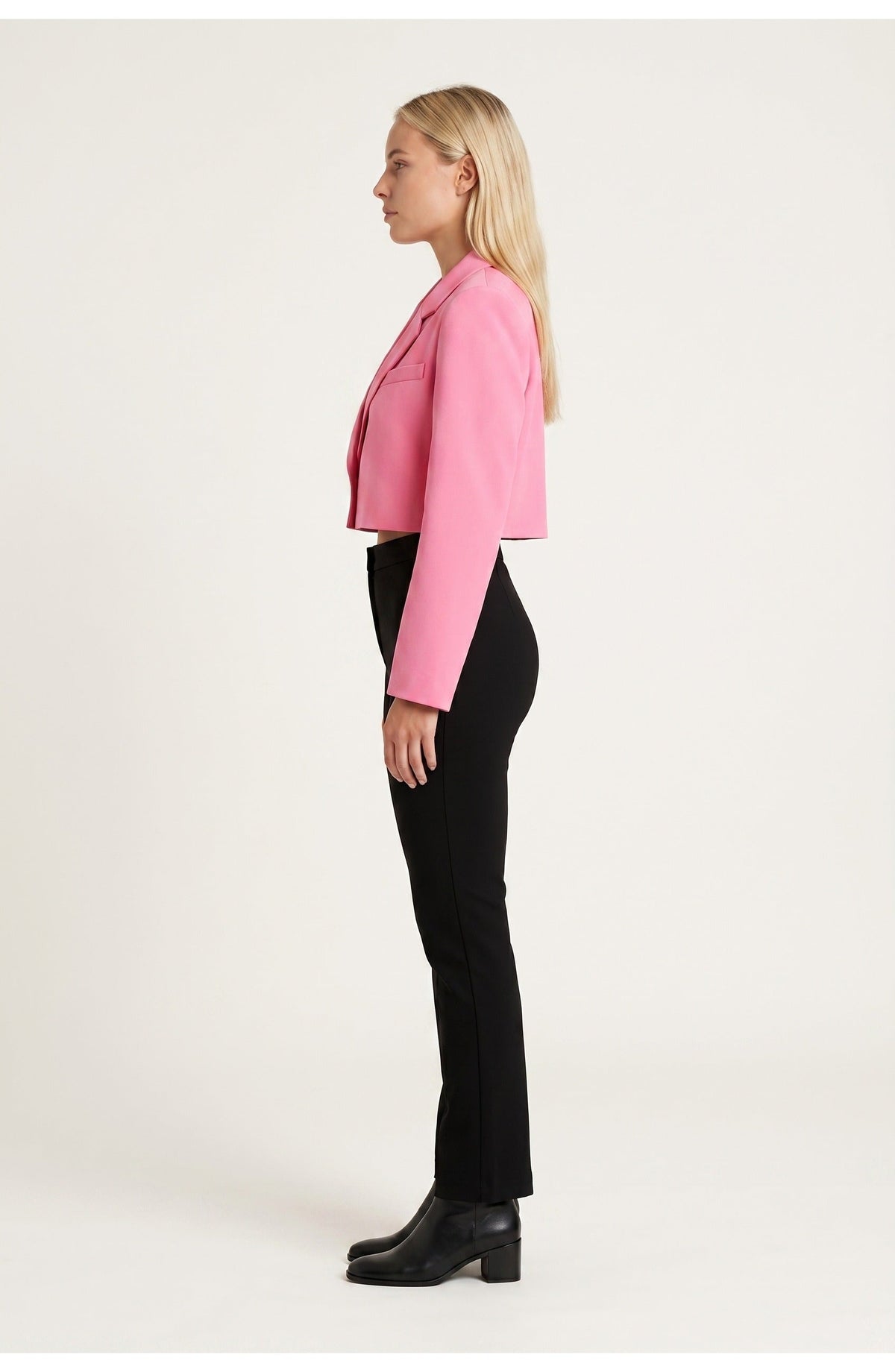 Elouise | Women's Cropped Lapel Collar Tailored Blazer