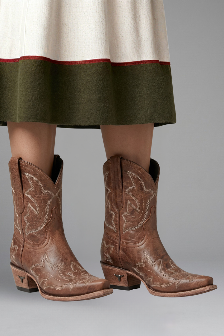 Rosario | Women's Embroidered Pull-On Block Heel Ankle Boots
