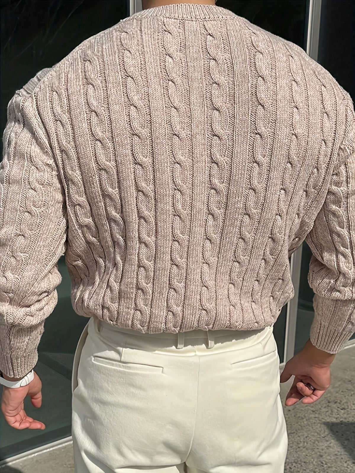 Aldmere | Men's Cozy Cable Knit Crew Sweater