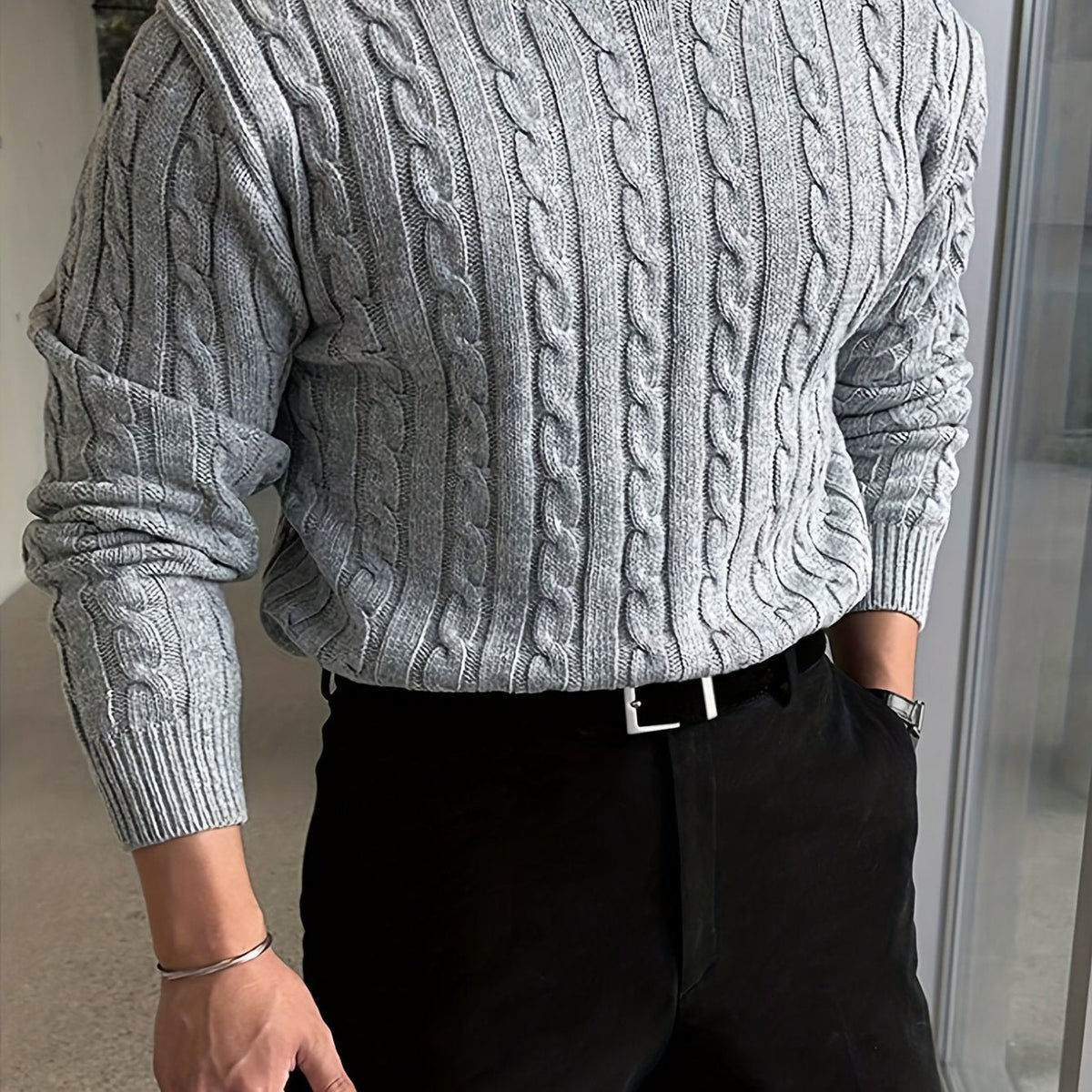 Aldmere | Men's Cozy Cable Knit Crew Sweater
