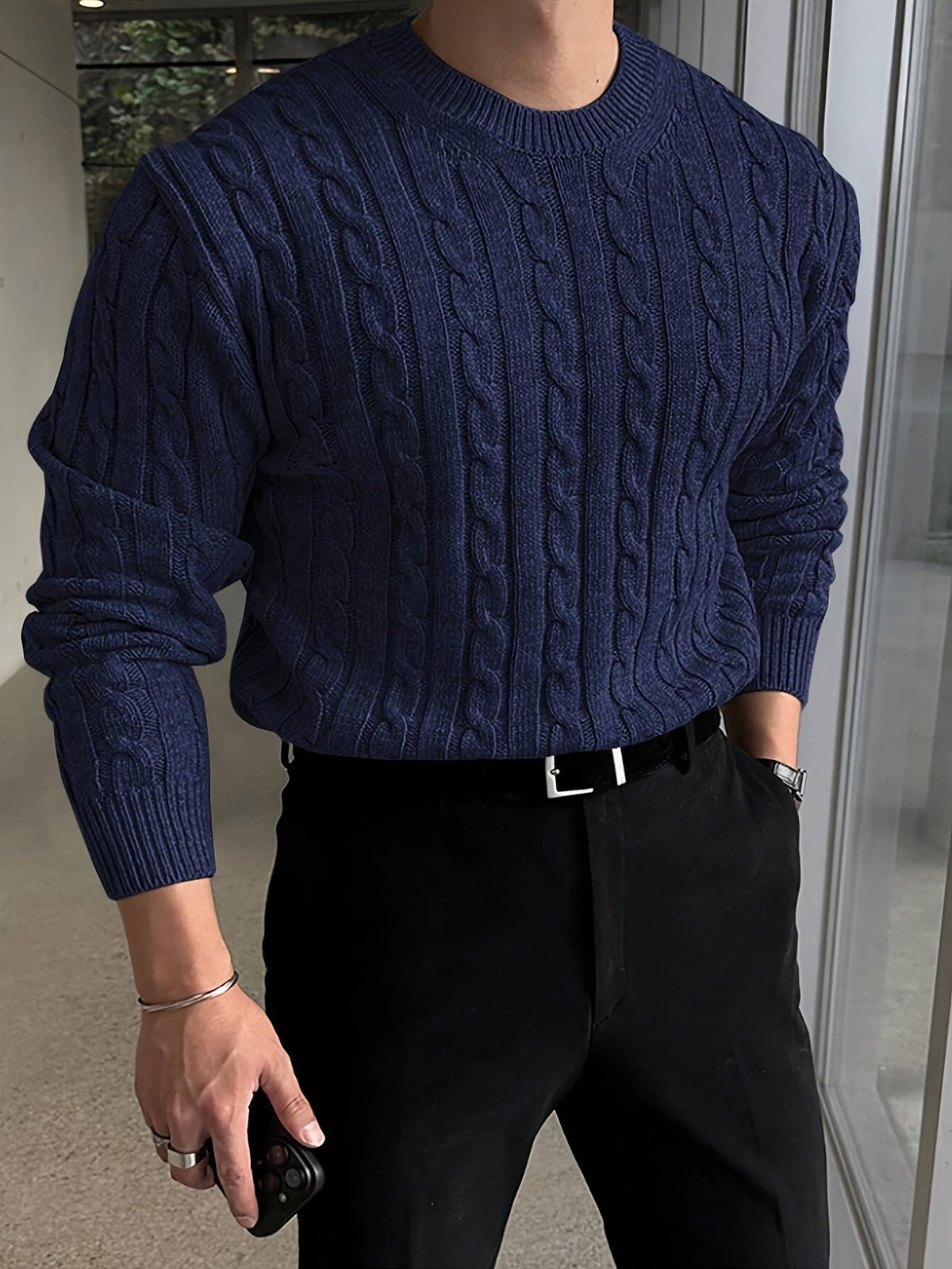 Aldmere | Men's Cozy Cable Knit Crew Sweater
