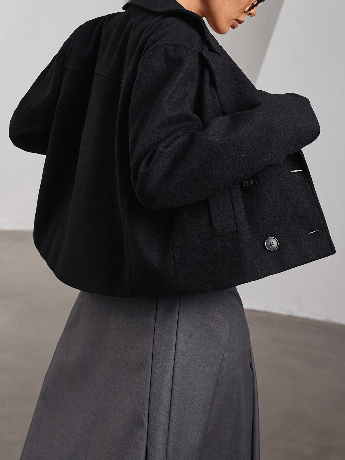 Vivienne | Women's Black Cropped Pea Coat