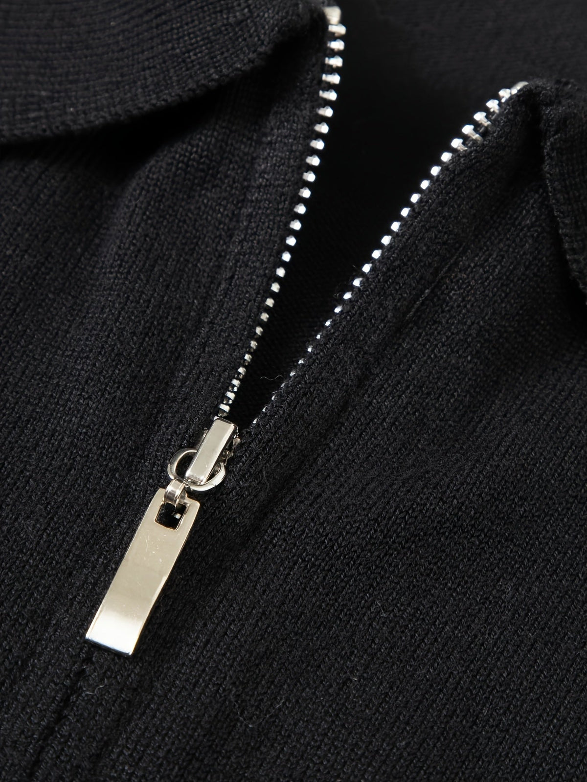 Callum | Men's Warm Quarter-Zip Collared Sweater