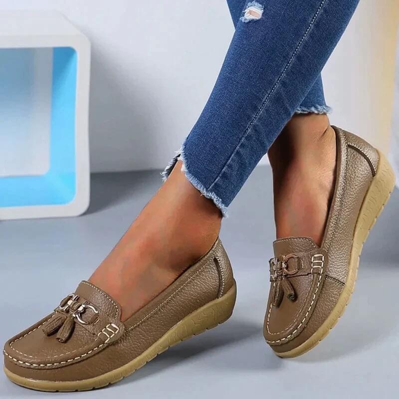 Isadora | Women's Gold Tassel Flat Loafers