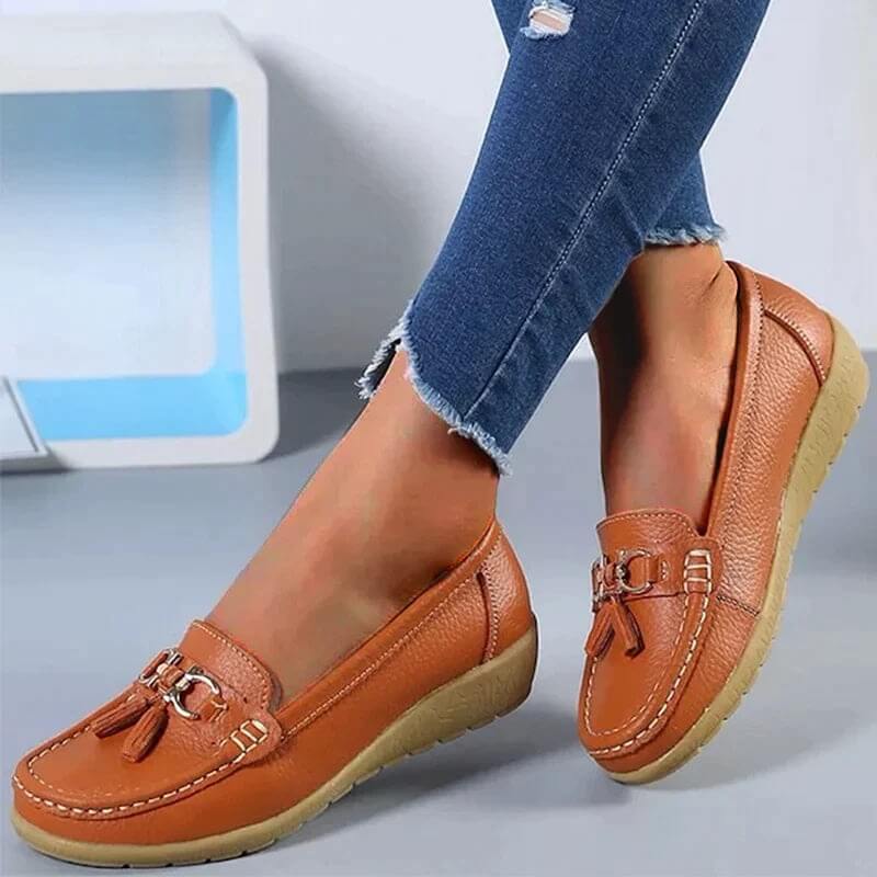 Isadora | Women's Gold Tassel Flat Loafers