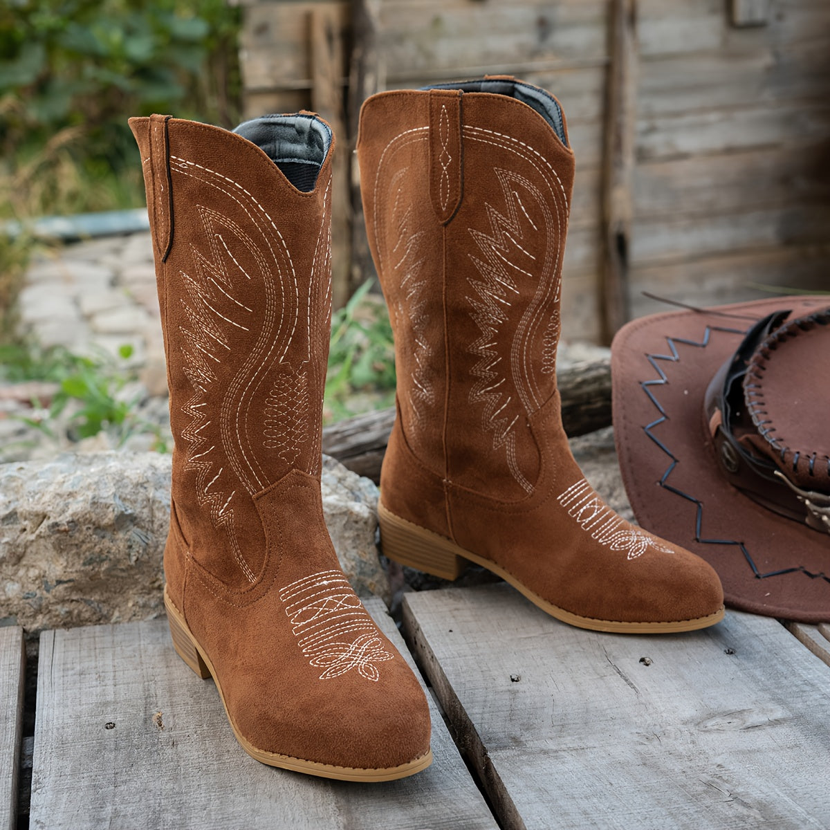 Lorvaine | Women's Round-Toe Western Boots