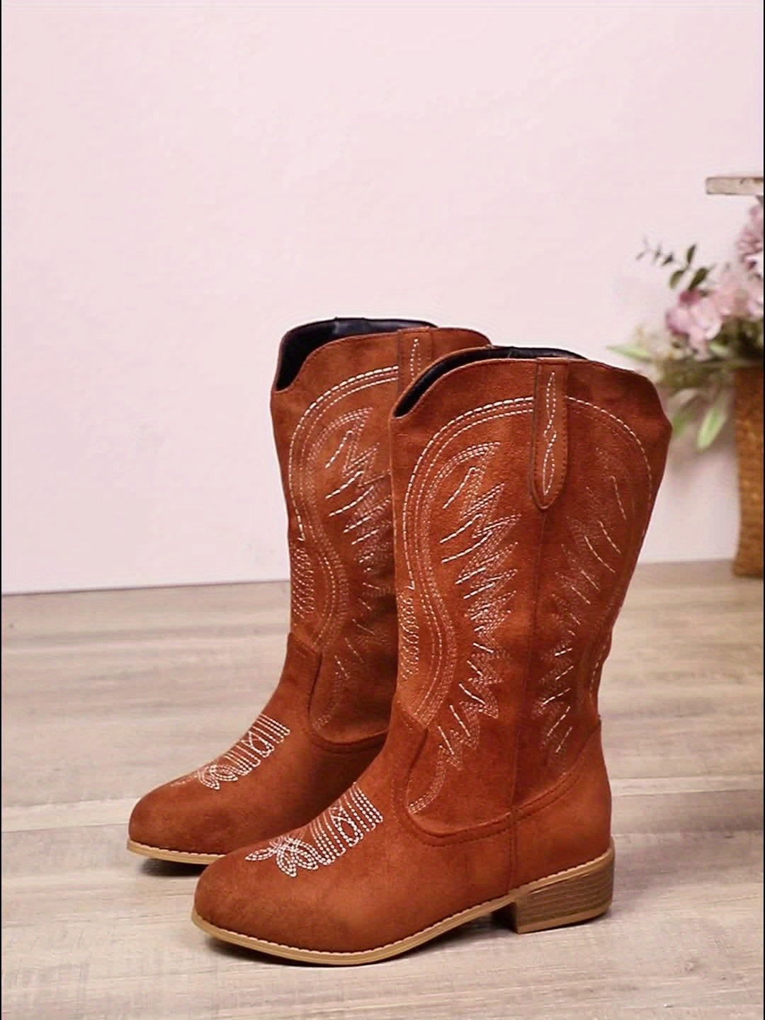 Lorvaine | Women's Round-Toe Western Boots