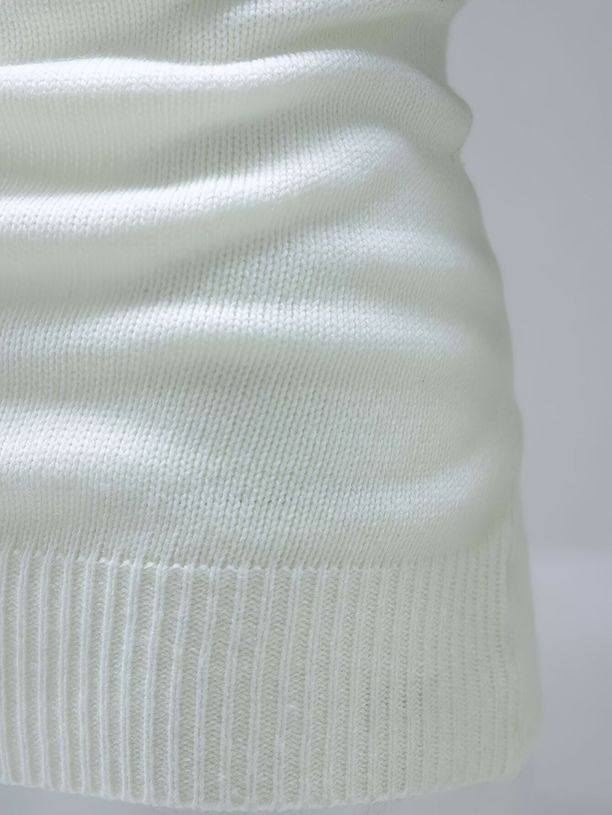 Orvyn | Men's Cozy Colour Block Crew Sweater
