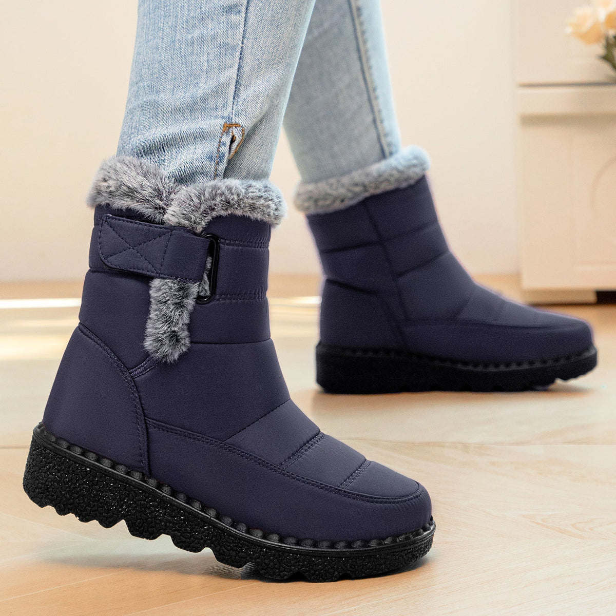 Selwyn | Women's Fur-Trimmed Winter Ankle Boots