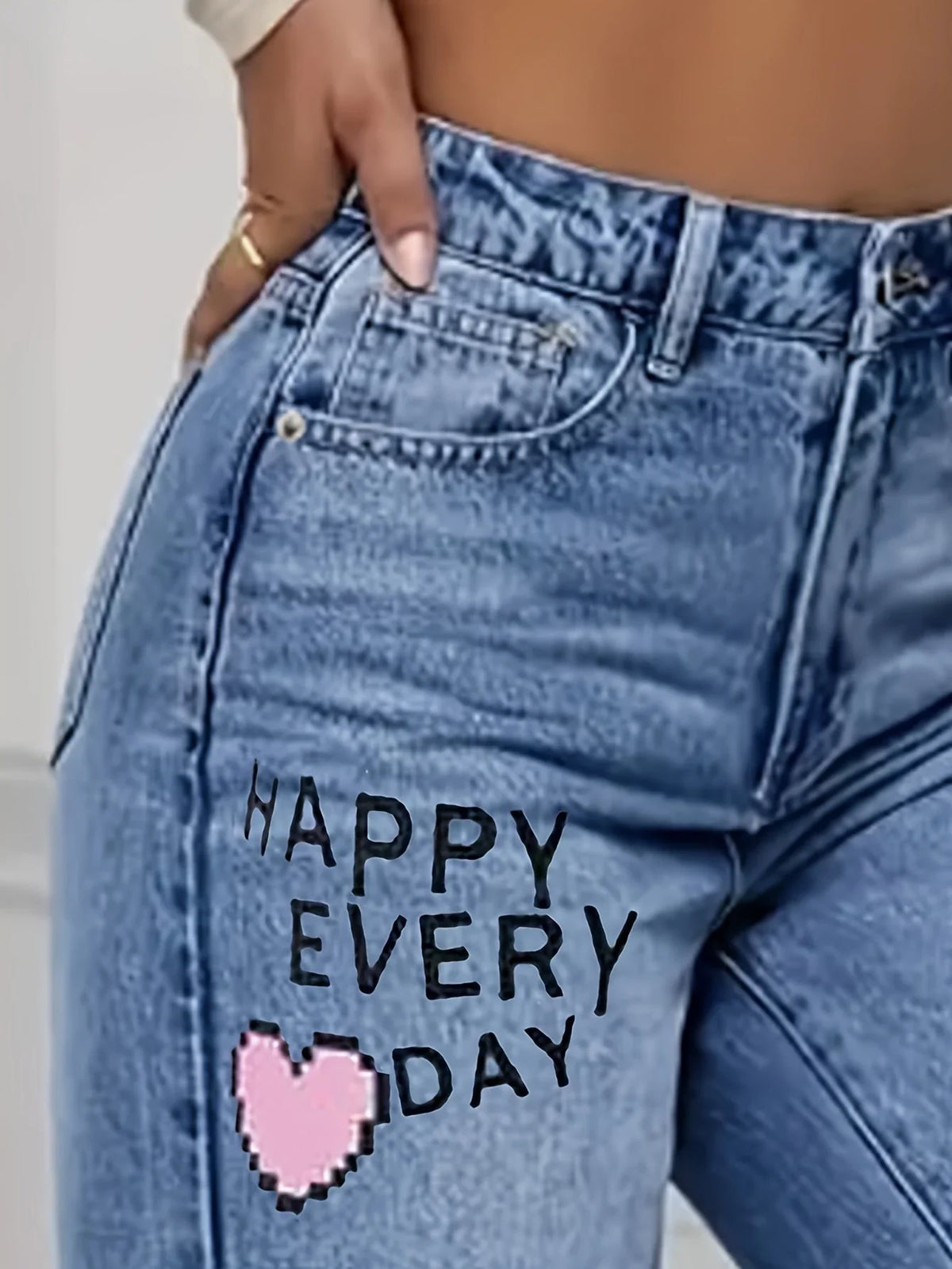Zora | Women's Graffiti Print Baggy Jeans