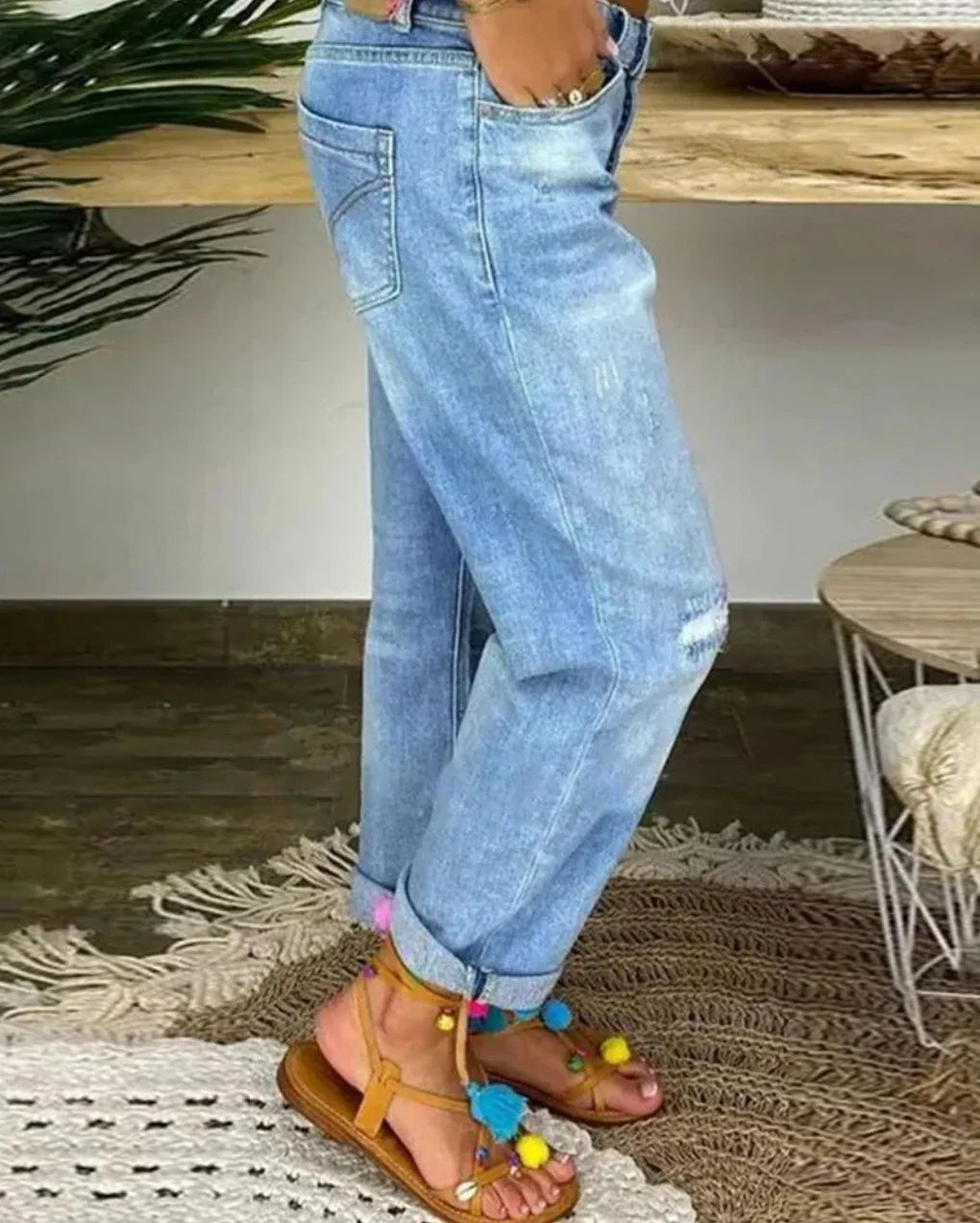 Marielle | Women's Cuffed Distressed Jeans