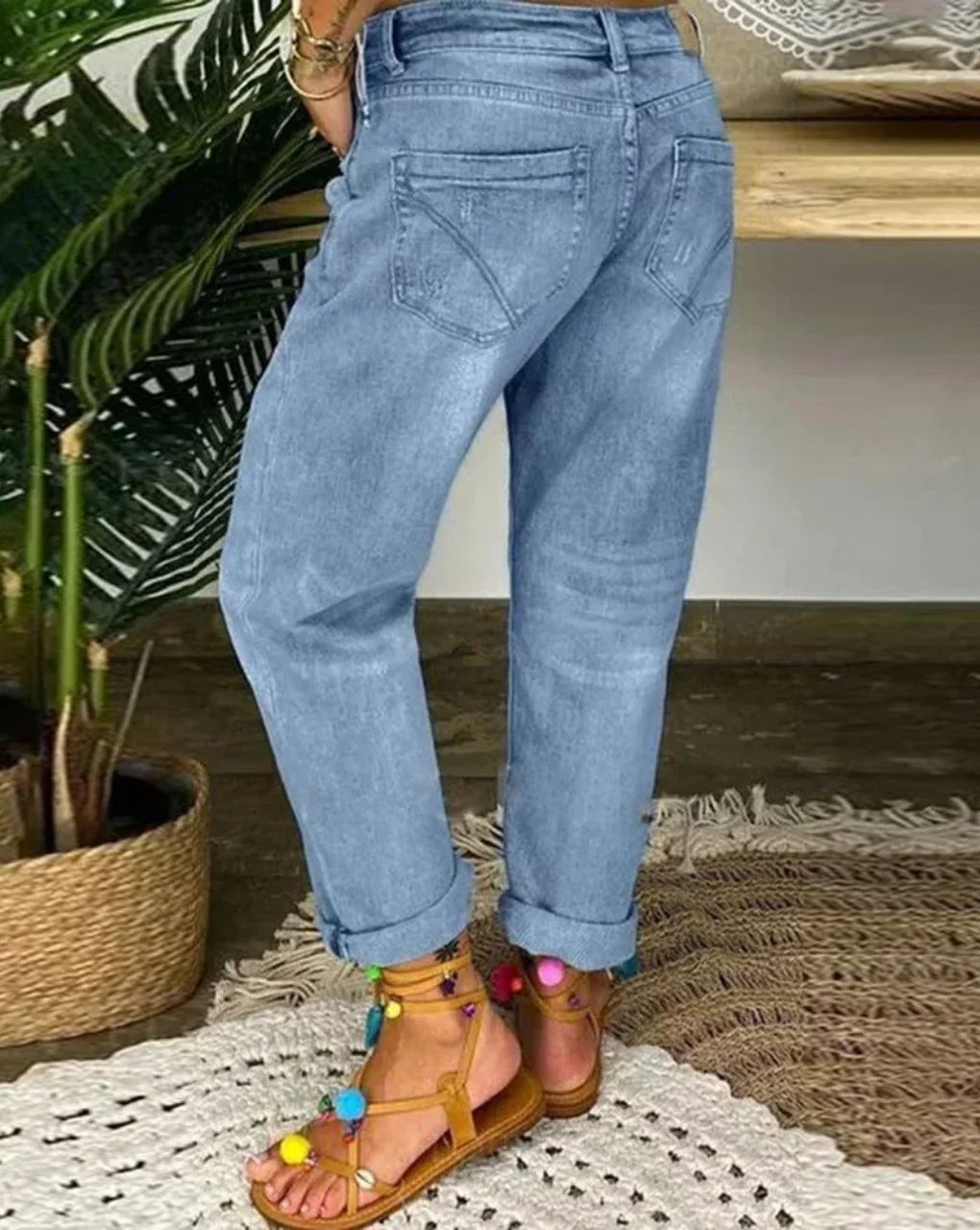 Marielle | Women's Cuffed Distressed Jeans