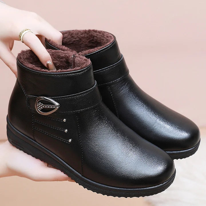 Wyndra | Women's Cosy Winter Ankle Boots
