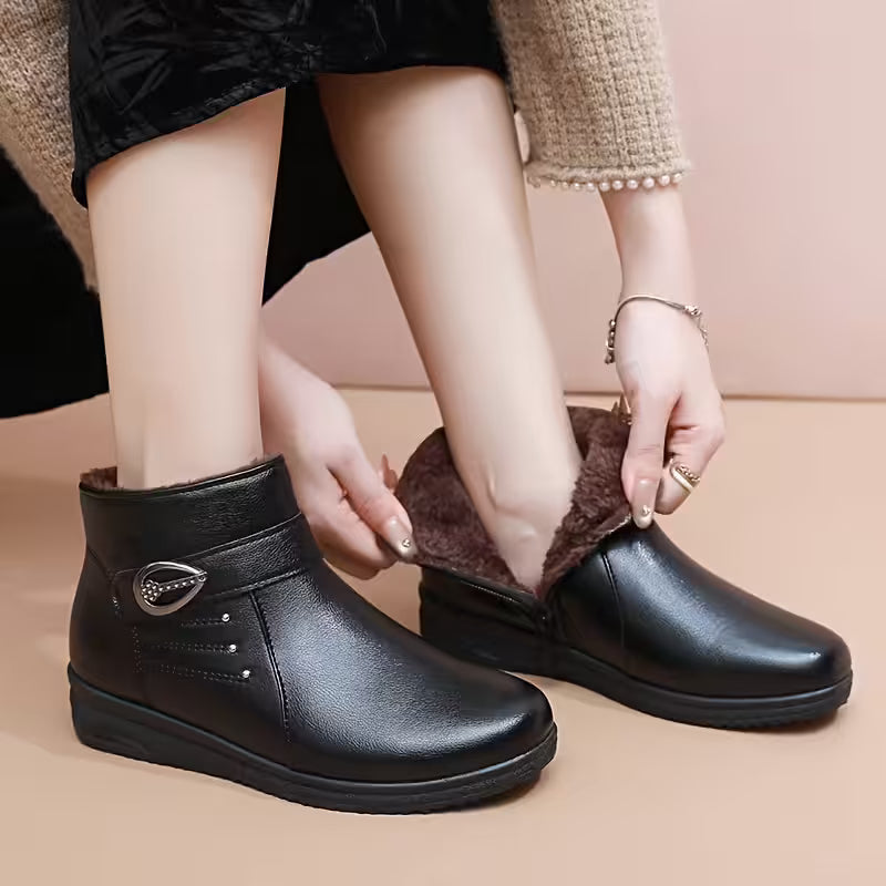 Wyndra | Women's Cosy Winter Ankle Boots